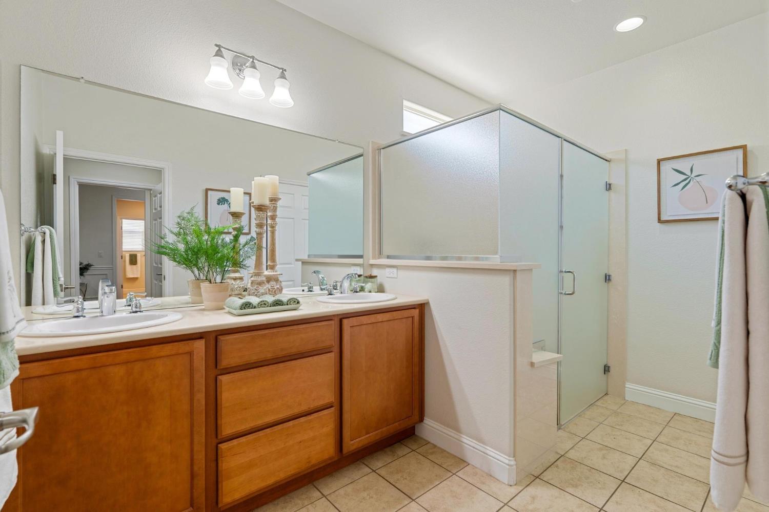 1449 Carriage House, Manteca, CA 95336