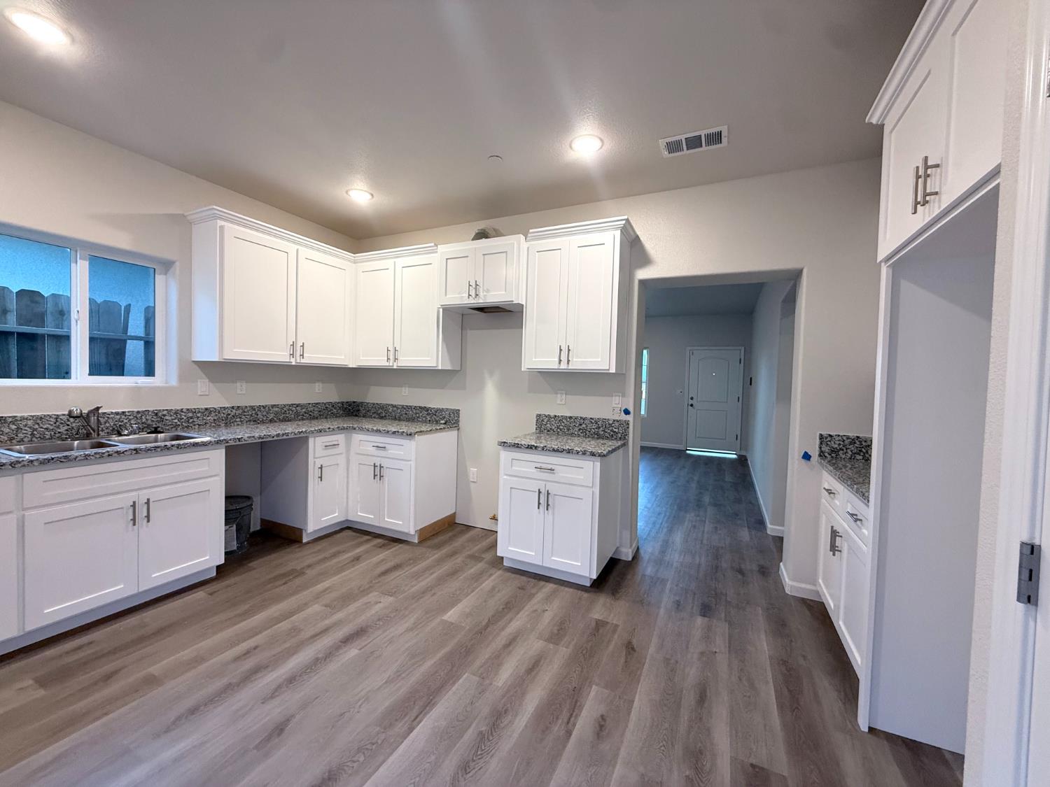52 Sedona Dr, Merced, CA 95341