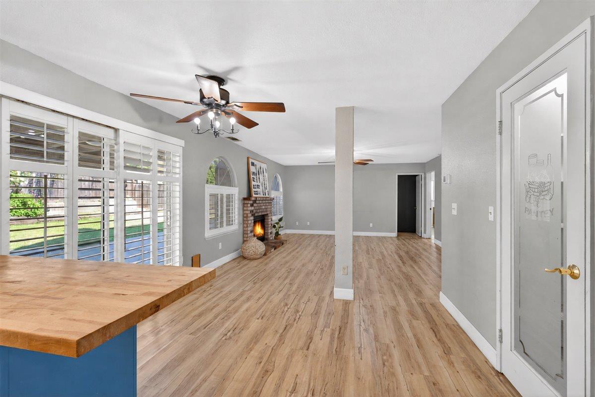 294 New Ct, Oakdale, CA 95361