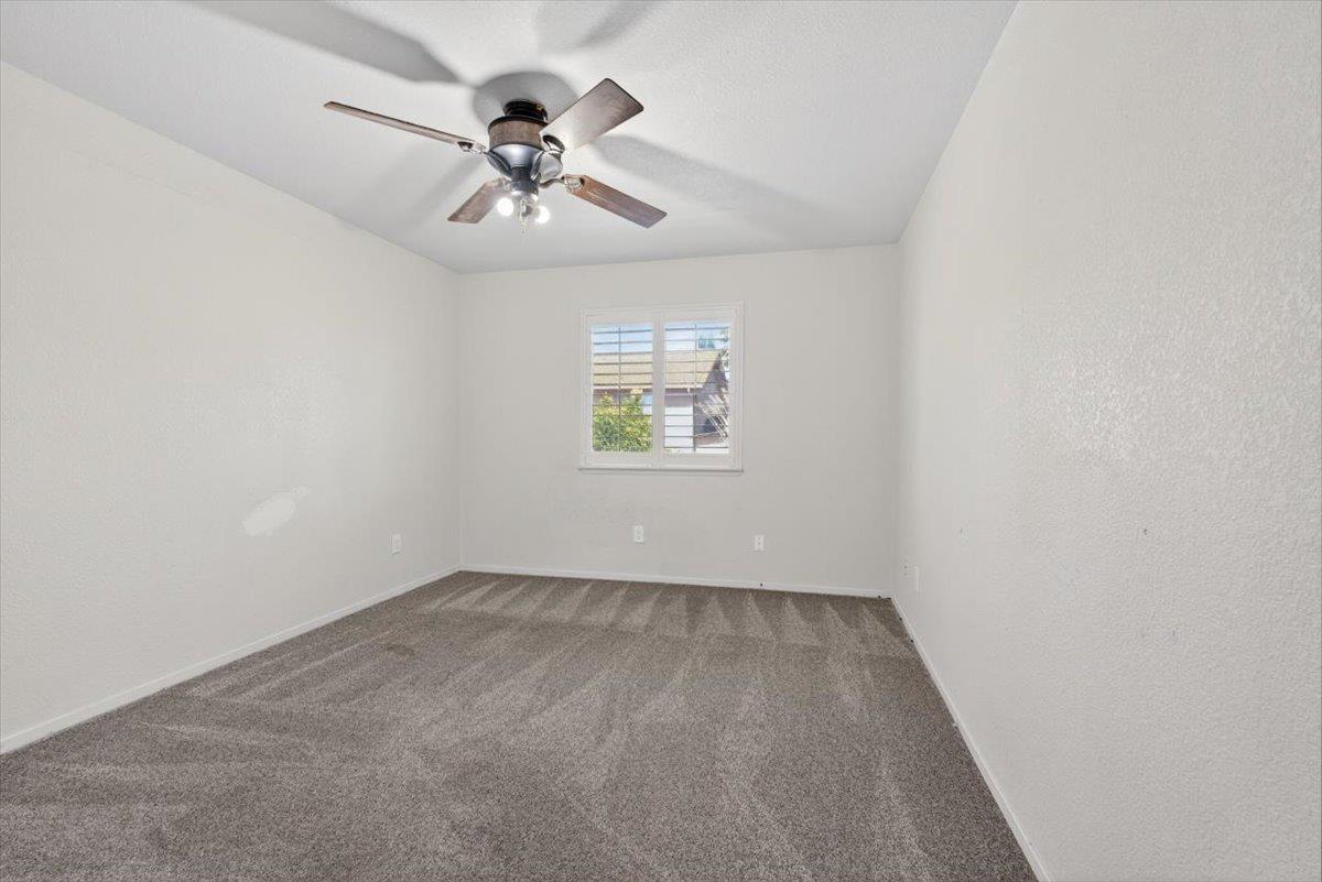 294 New Ct, Oakdale, CA 95361