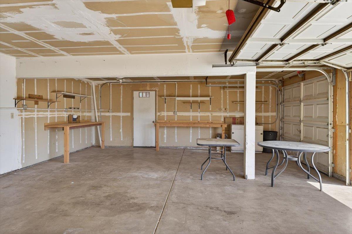294 New Ct, Oakdale, CA 95361