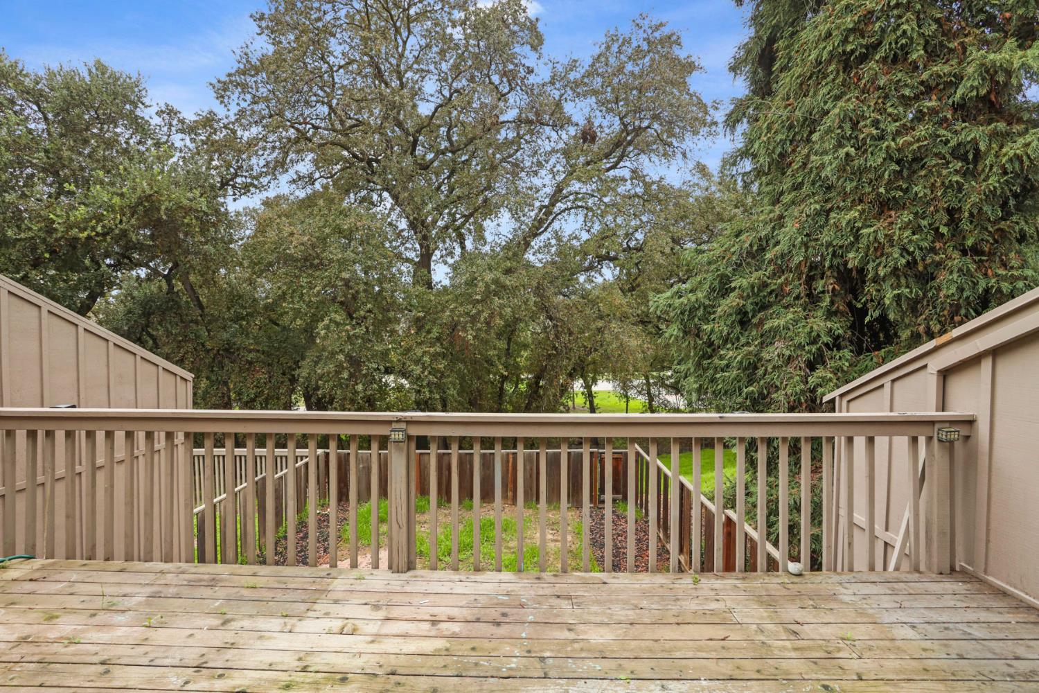 1917 Edgebrook Dr #D, Modesto, CA 95354