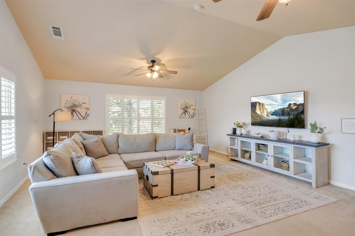 2441 Quail Hill Rd, Copperopolis, CA 95228