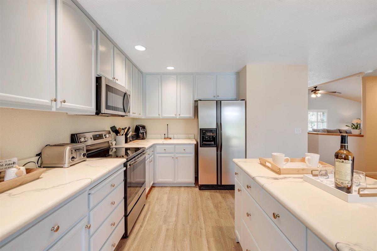 2441 Quail Hill Rd, Copperopolis, CA 95228