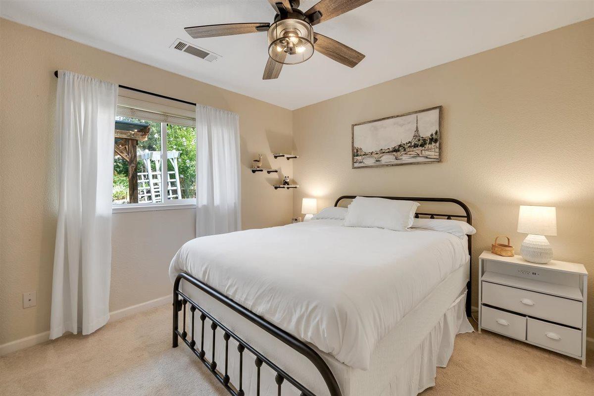 2441 Quail Hill Rd, Copperopolis, CA 95228