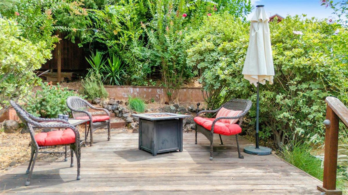 2441 Quail Hill Rd, Copperopolis, CA 95228