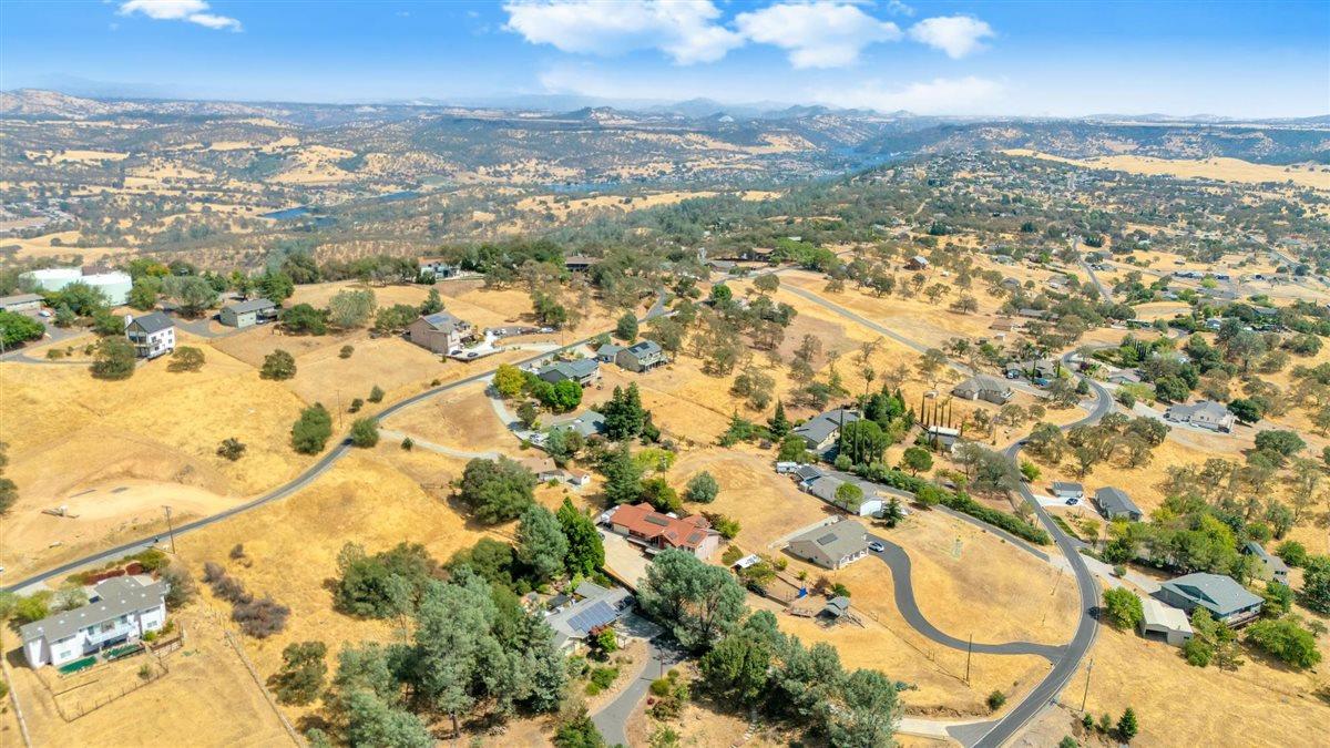 2441 Quail Hill Rd, Copperopolis, CA 95228