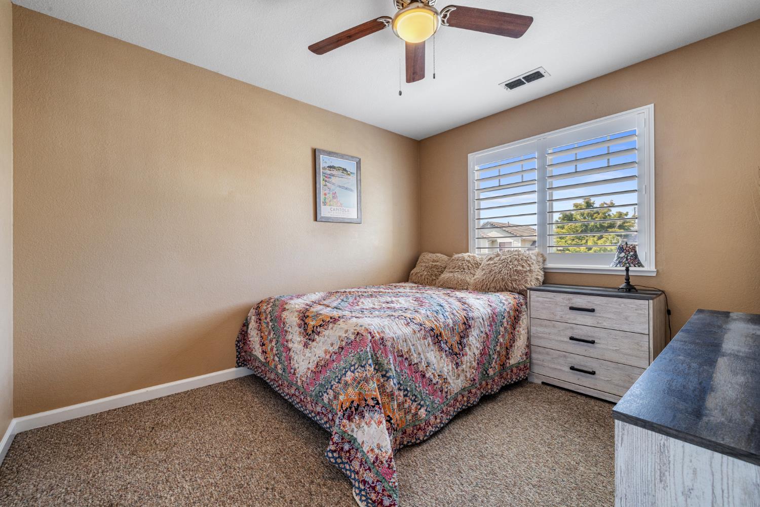 1956 Box Car Dr, Manteca, CA 95337