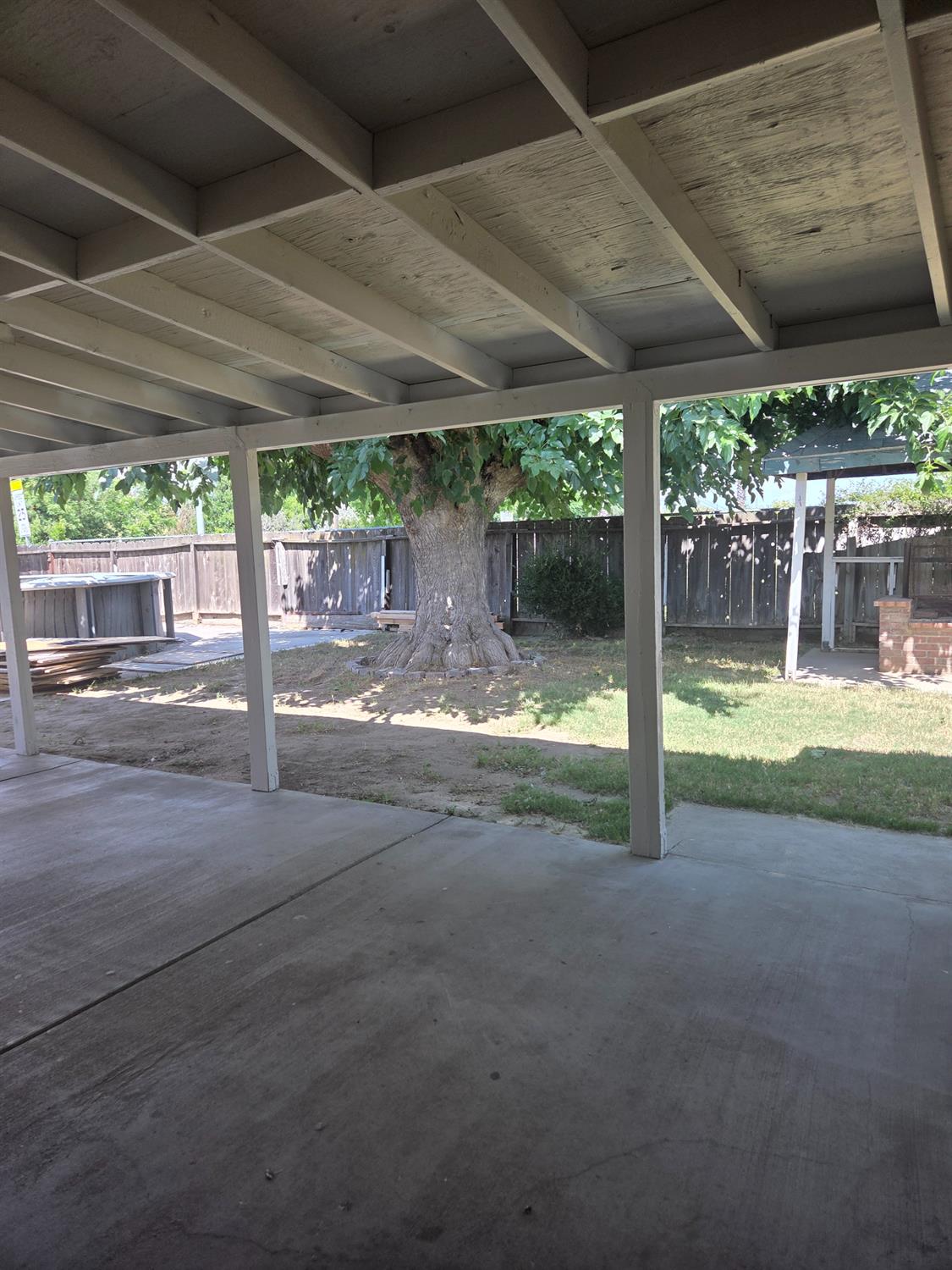 6986 California St, Winton, CA 95388