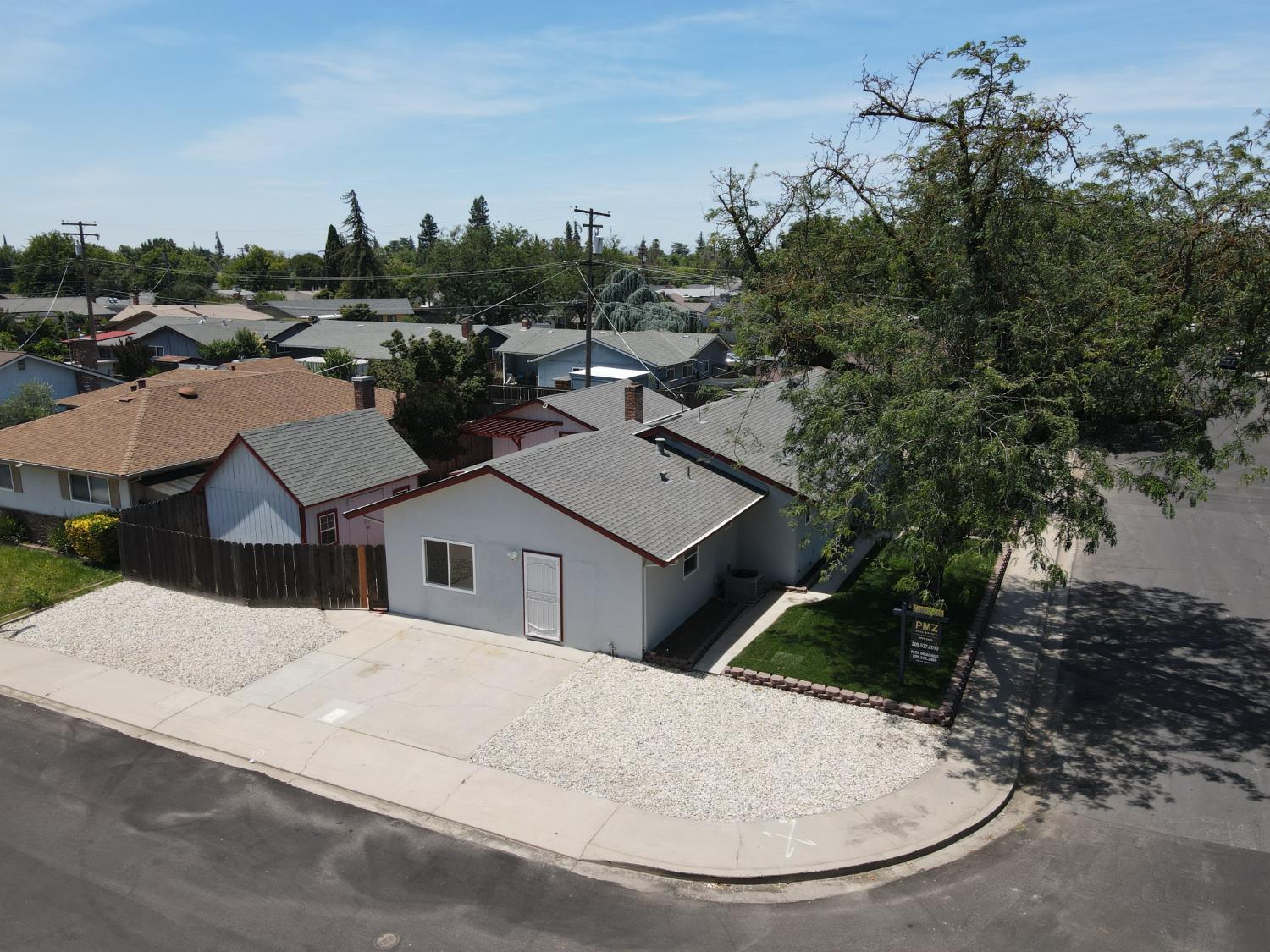 1128 Multnomah Dr, Modesto, CA 95350