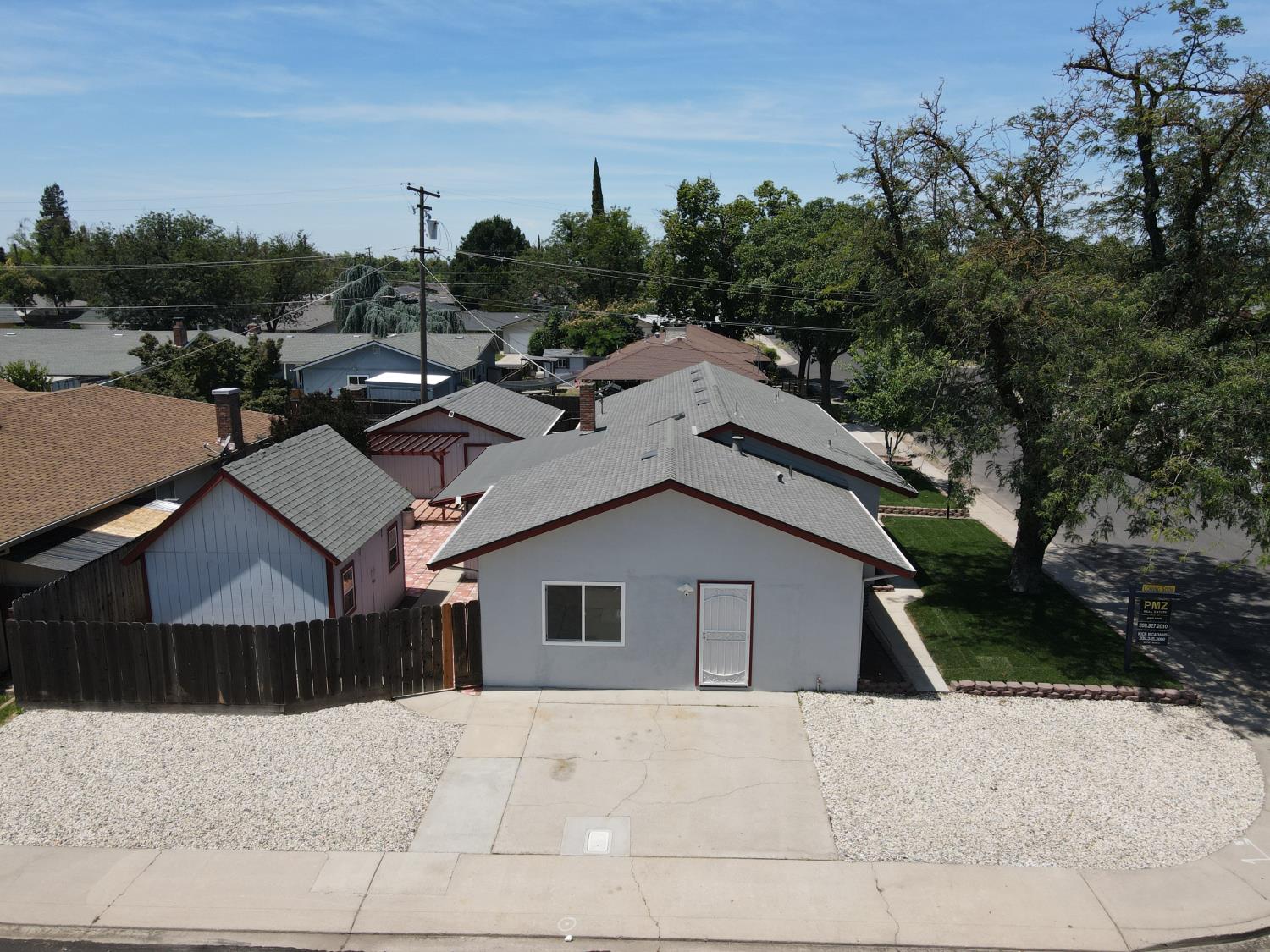 1128 Multnomah Dr, Modesto, CA 95350