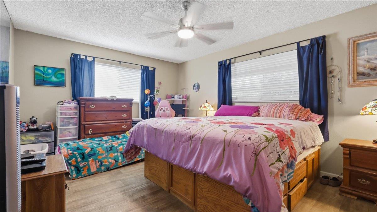 445 Northgate Dr, Manteca, CA 95336
