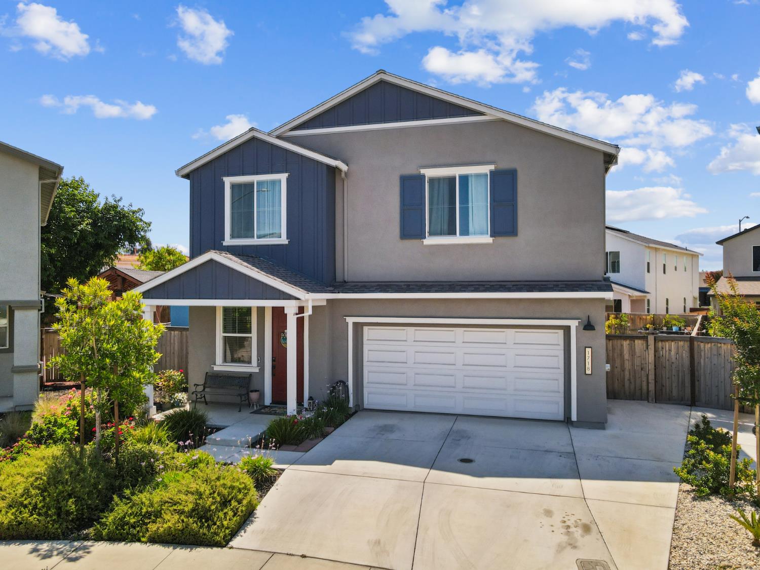 1718 Flaxen Ct, Manteca, CA 95337