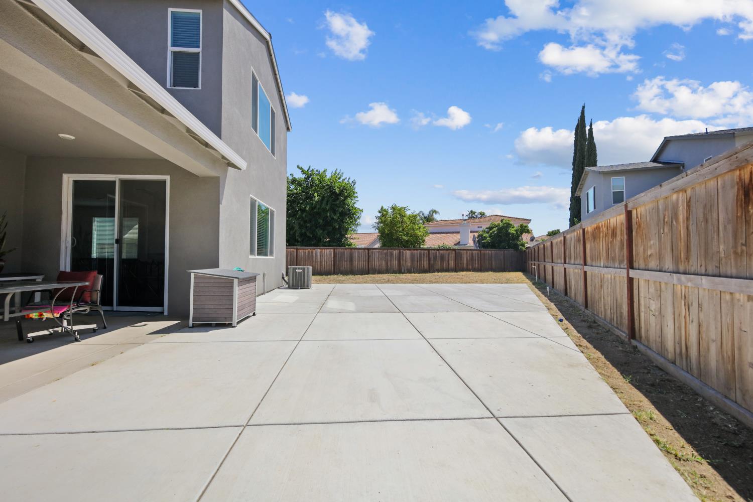 1718 Flaxen Ct, Manteca, CA 95337