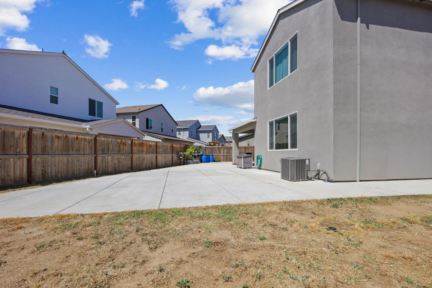 1718 Flaxen Ct, Manteca, CA 95337
