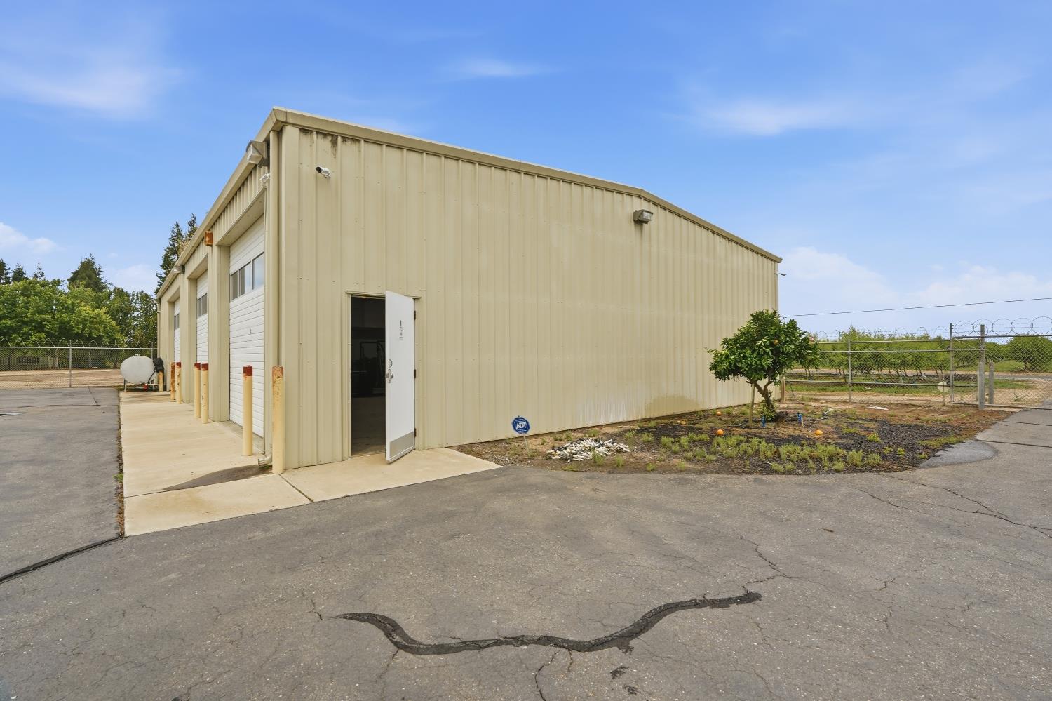 18401 S Carrolton, Ripon, CA 95366