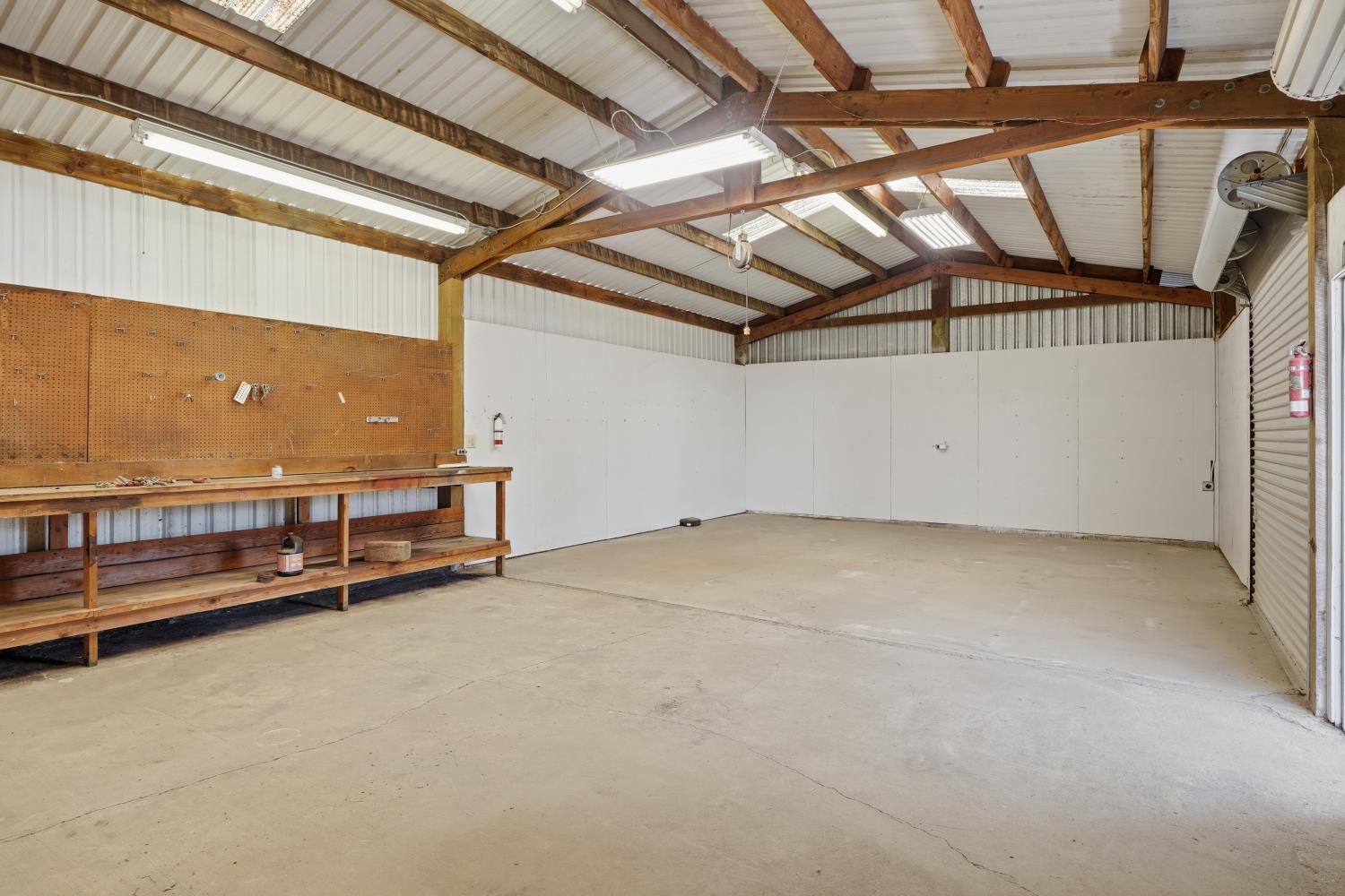 18401 S Carrolton, Ripon, CA 95366