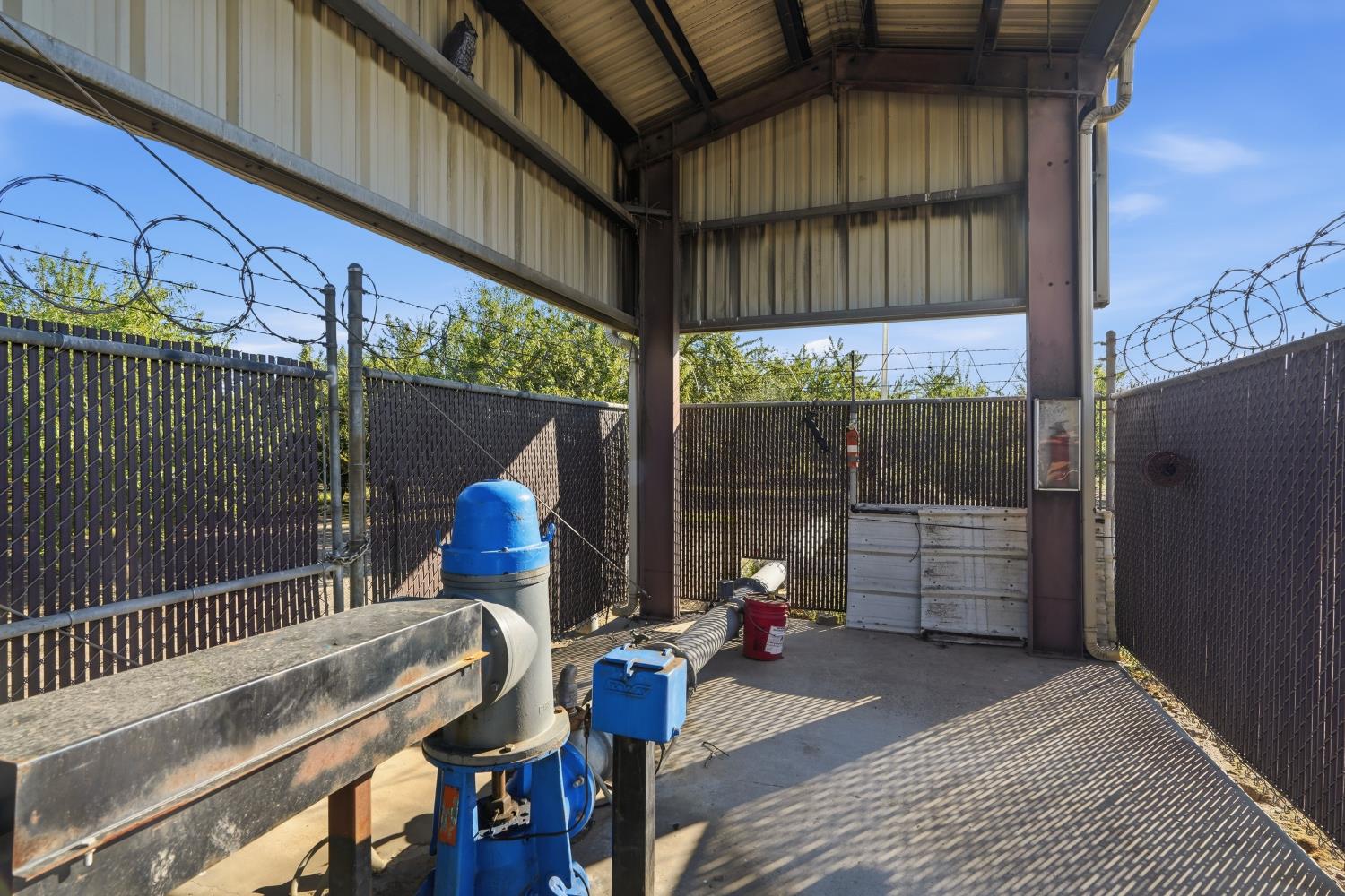 18401 S Carrolton, Ripon, CA 95366