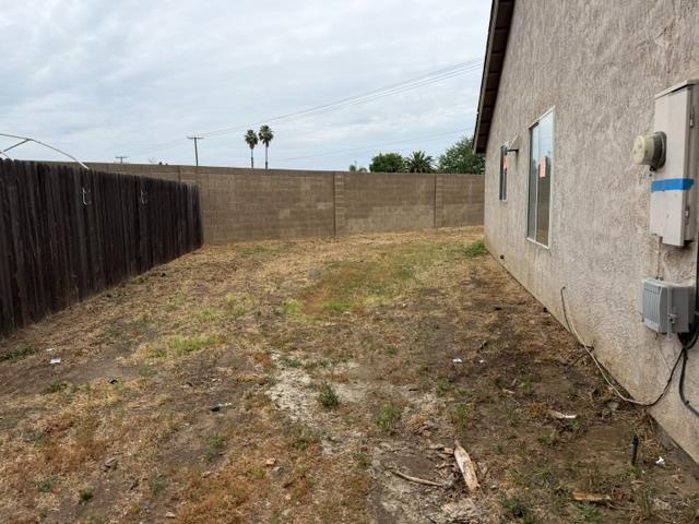 1299 Moonlight Dr, Ceres, CA 95307