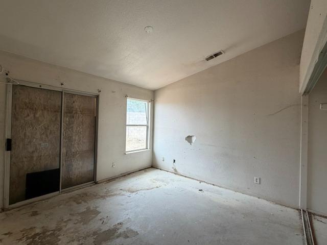 1299 Moonlight Dr, Ceres, CA 95307