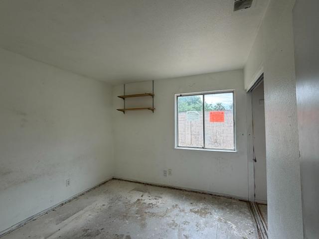 1299 Moonlight Dr, Ceres, CA 95307