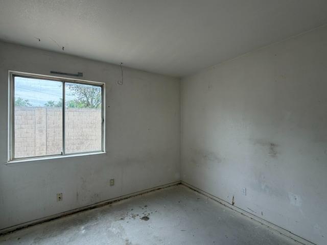 1299 Moonlight Dr, Ceres, CA 95307