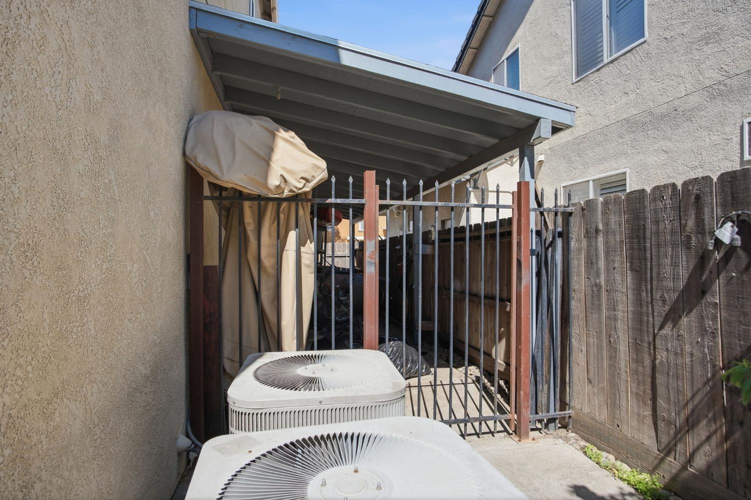 4104 Wheeler Peak Way, Modesto, CA 95356