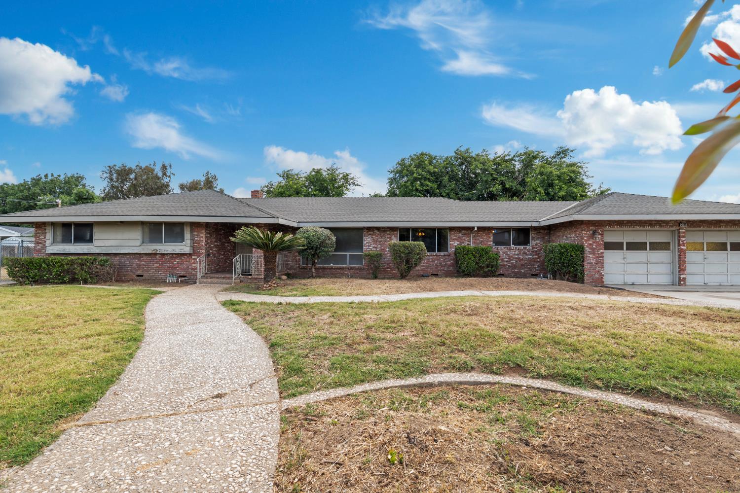3460 Roselle Ave, Modesto, CA 95355
