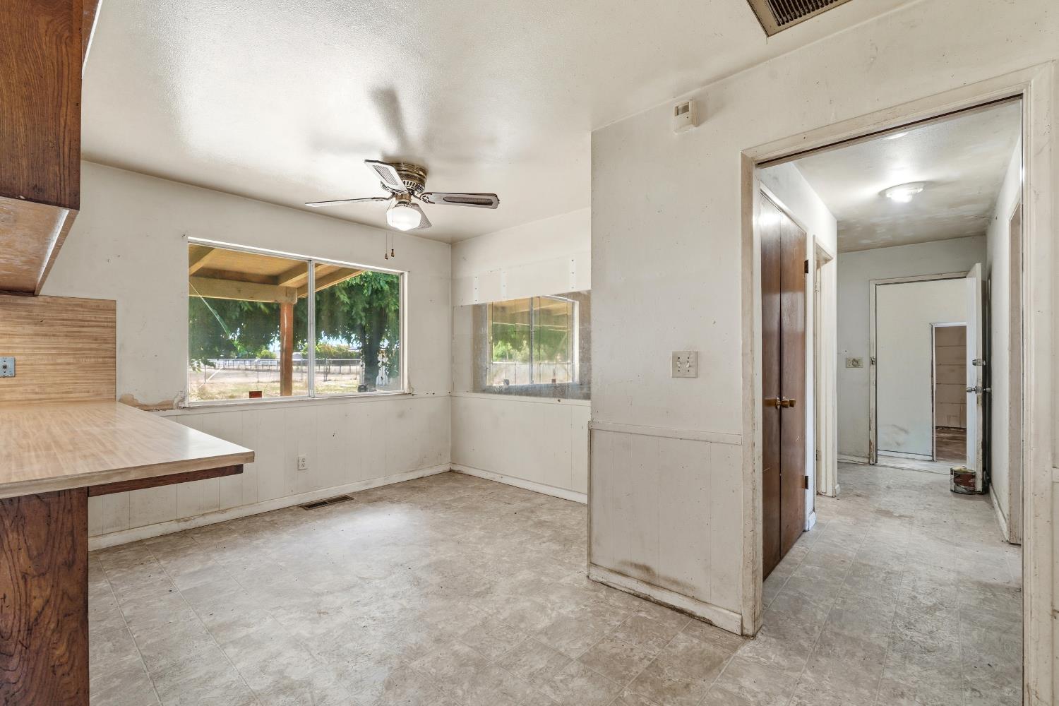 3460 Roselle Ave, Modesto, CA 95355