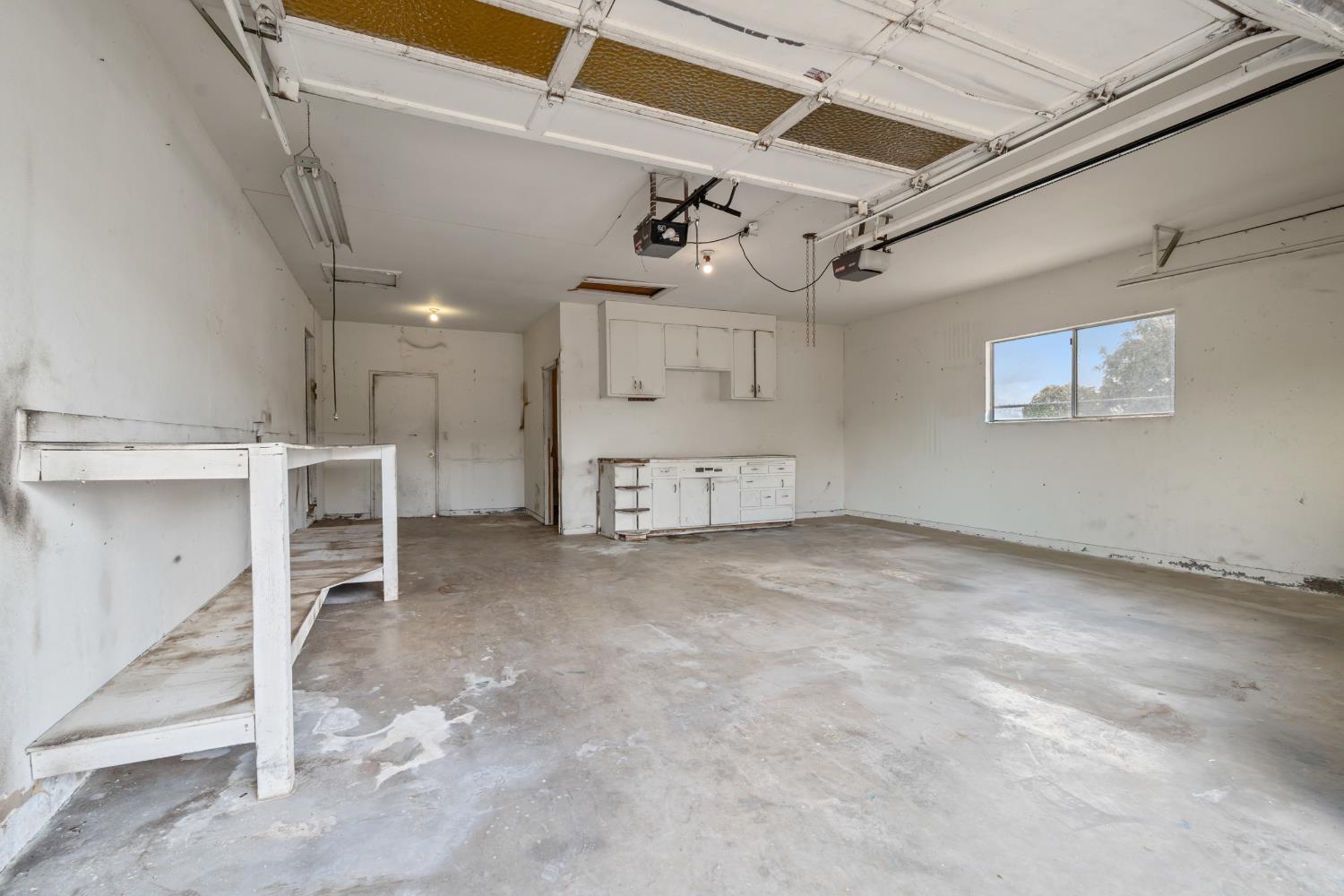 3460 Roselle Ave, Modesto, CA 95355