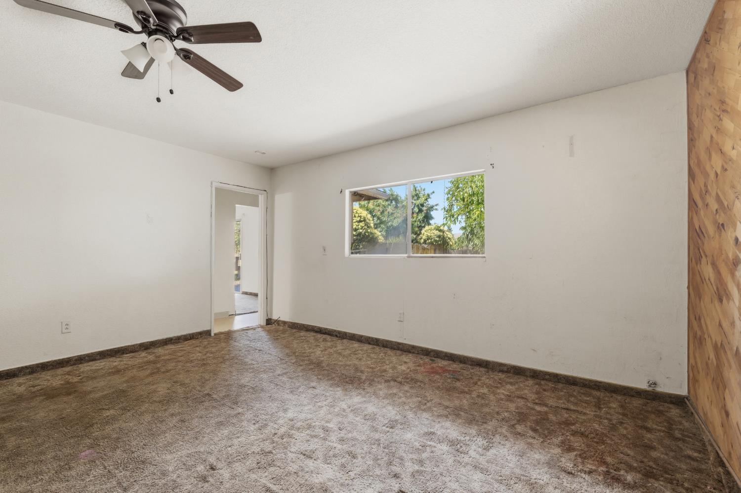 3460 Roselle Ave, Modesto, CA 95355