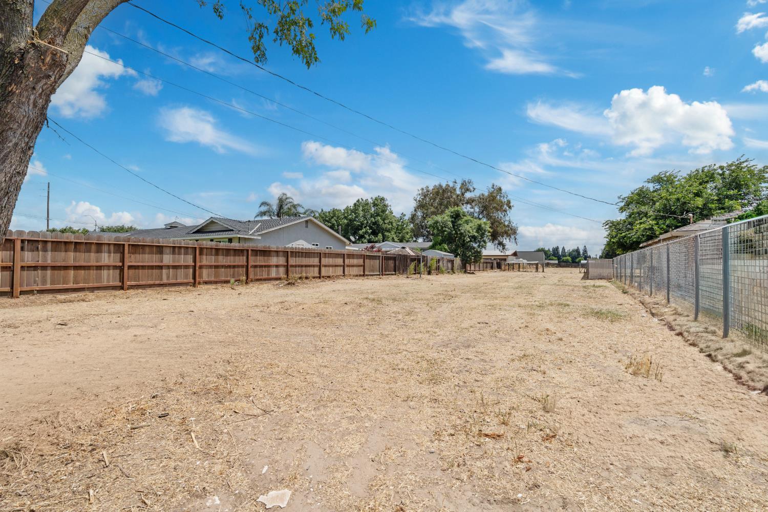 3460 Roselle Ave, Modesto, CA 95355