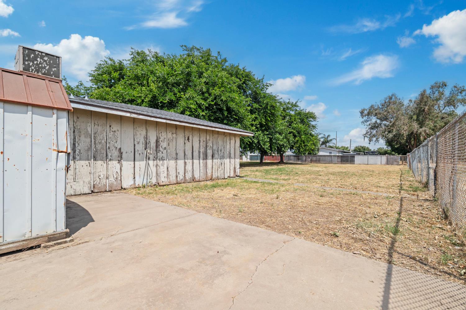 3460 Roselle Ave, Modesto, CA 95355