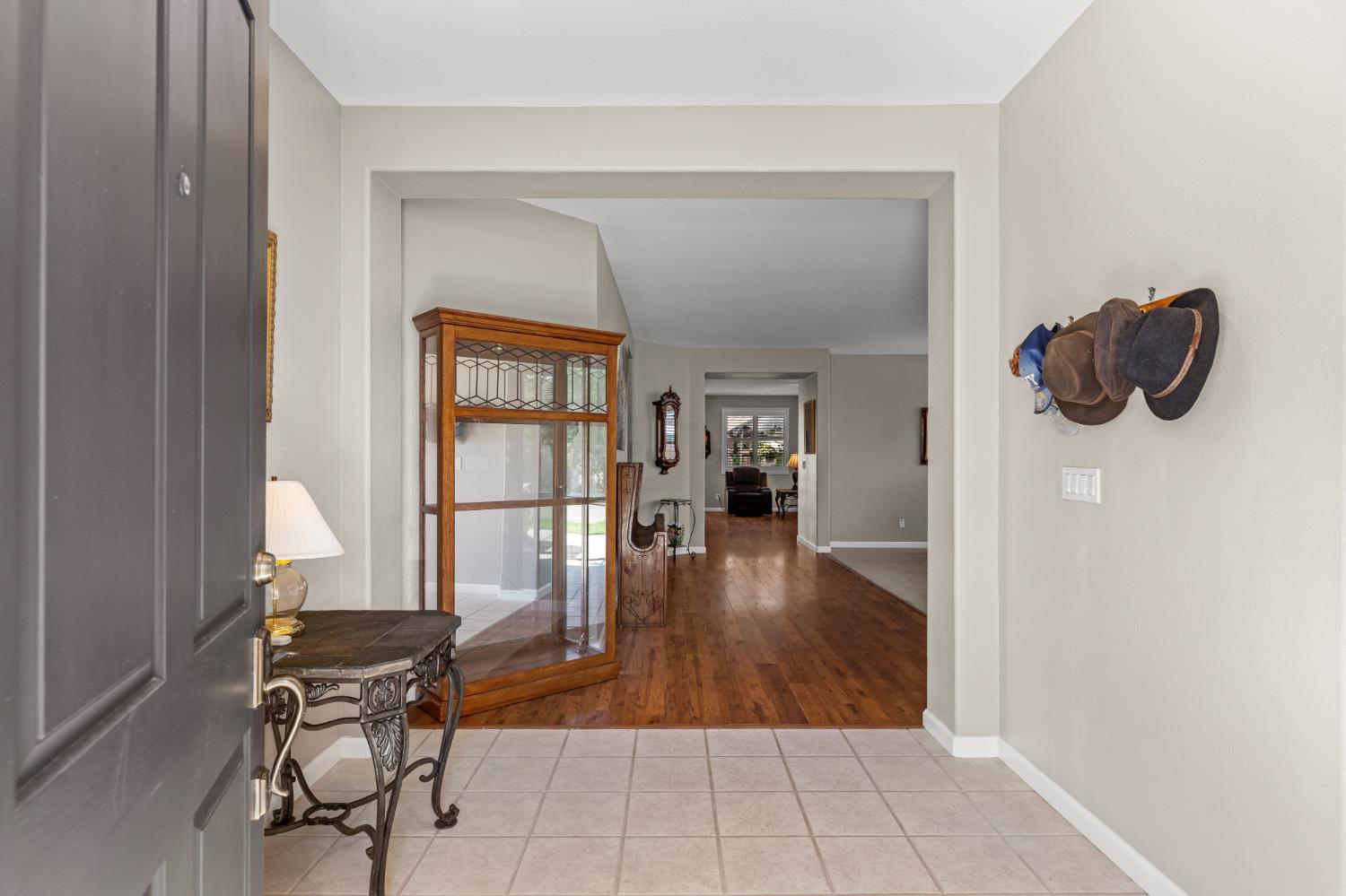 639 Mt Rushmore Dr, Newman, CA 95360