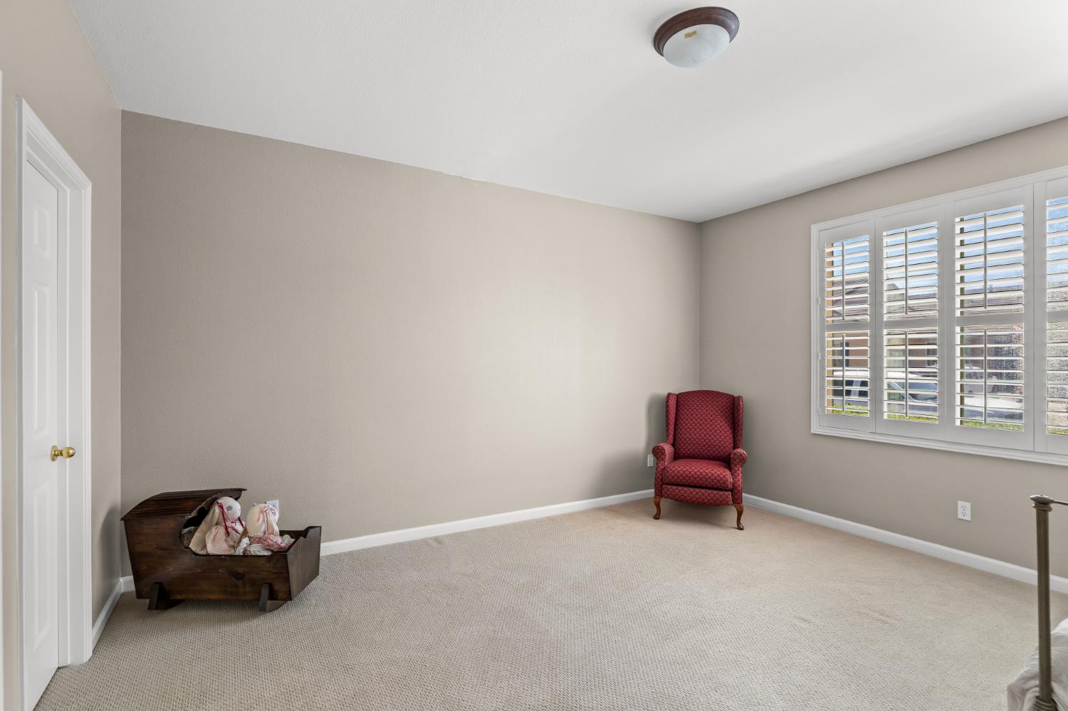 639 Mt Rushmore Dr, Newman, CA 95360