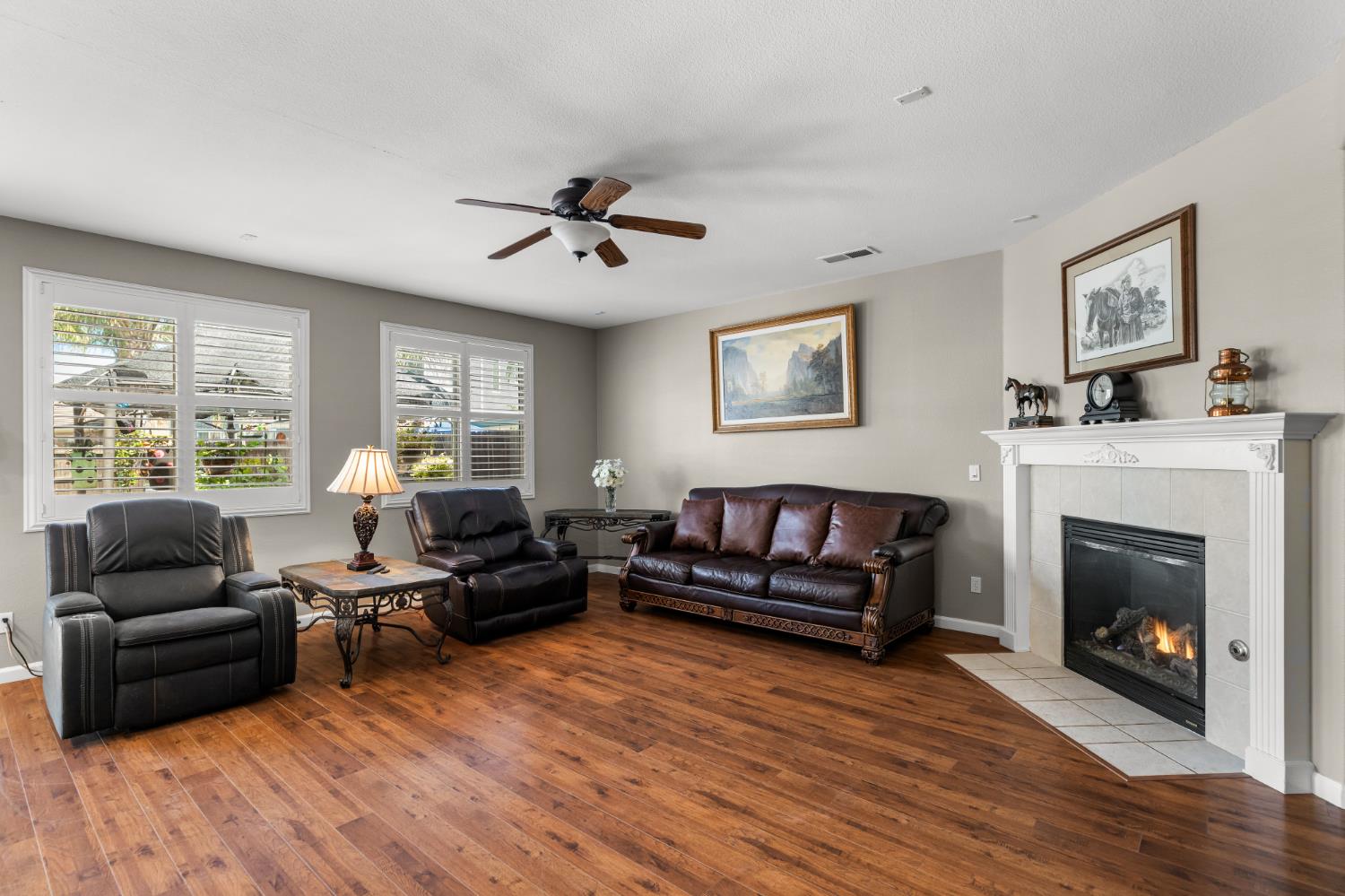 639 Mt Rushmore Dr, Newman, CA 95360