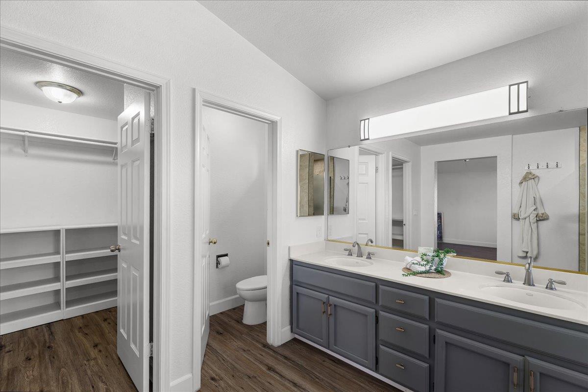 505 Redfield Ave, Modesto, CA 95357