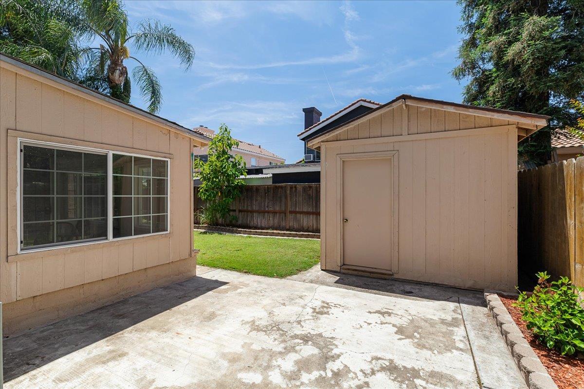 505 Redfield Ave, Modesto, CA 95357