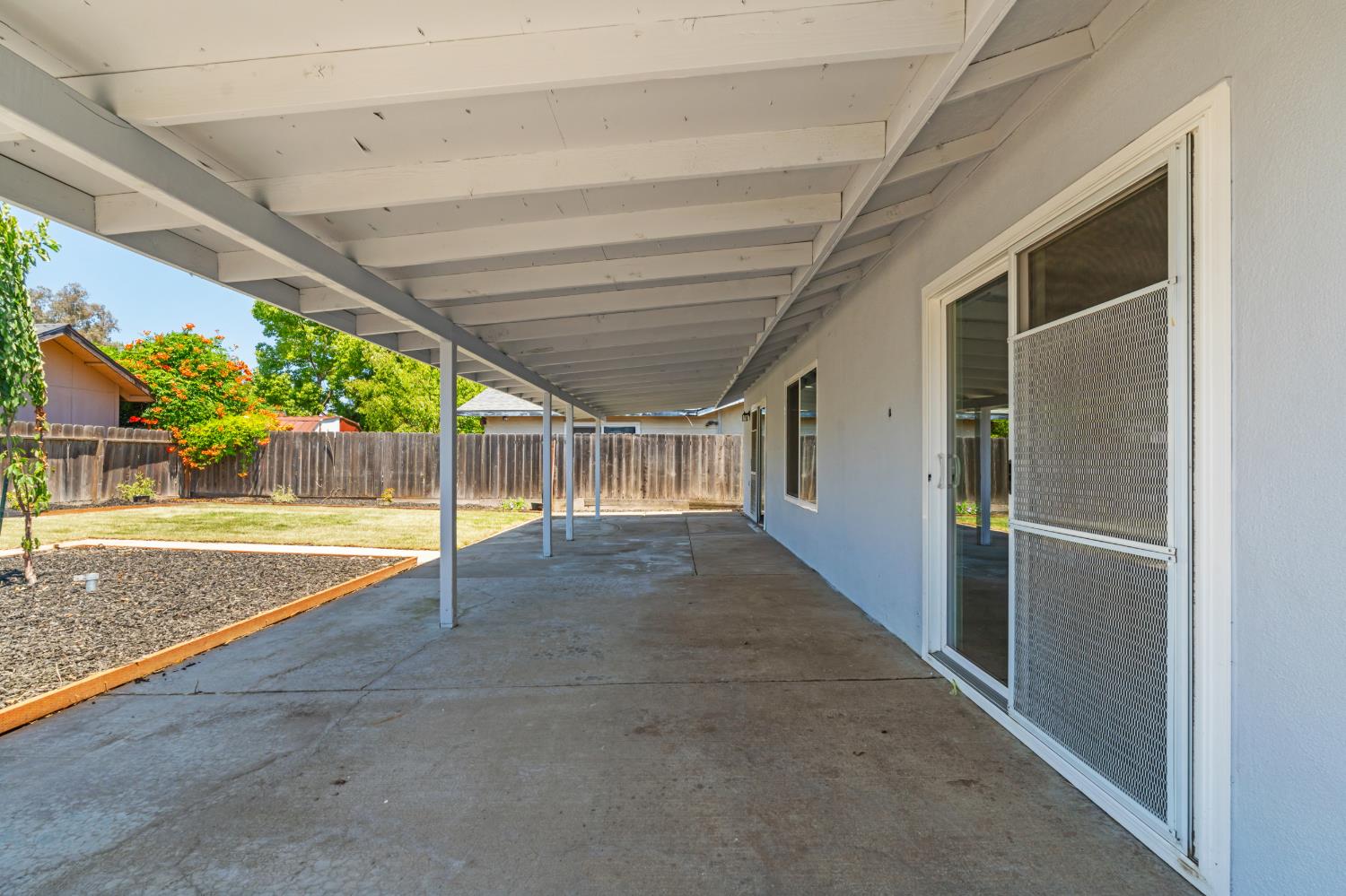 4105 Faith Ln, Modesto, CA 95355