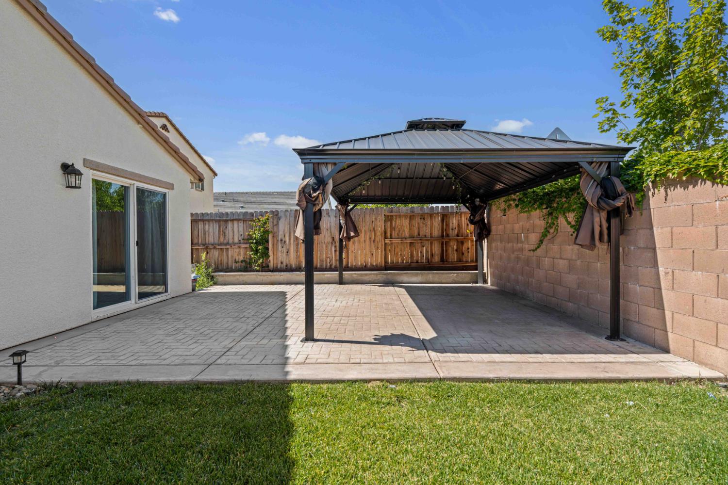 209 Dogwood Ranch Way, Patterson, CA 95363