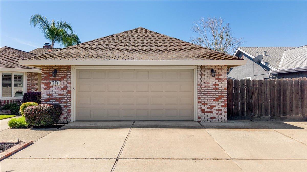 374 April Way, Manteca, CA 95336