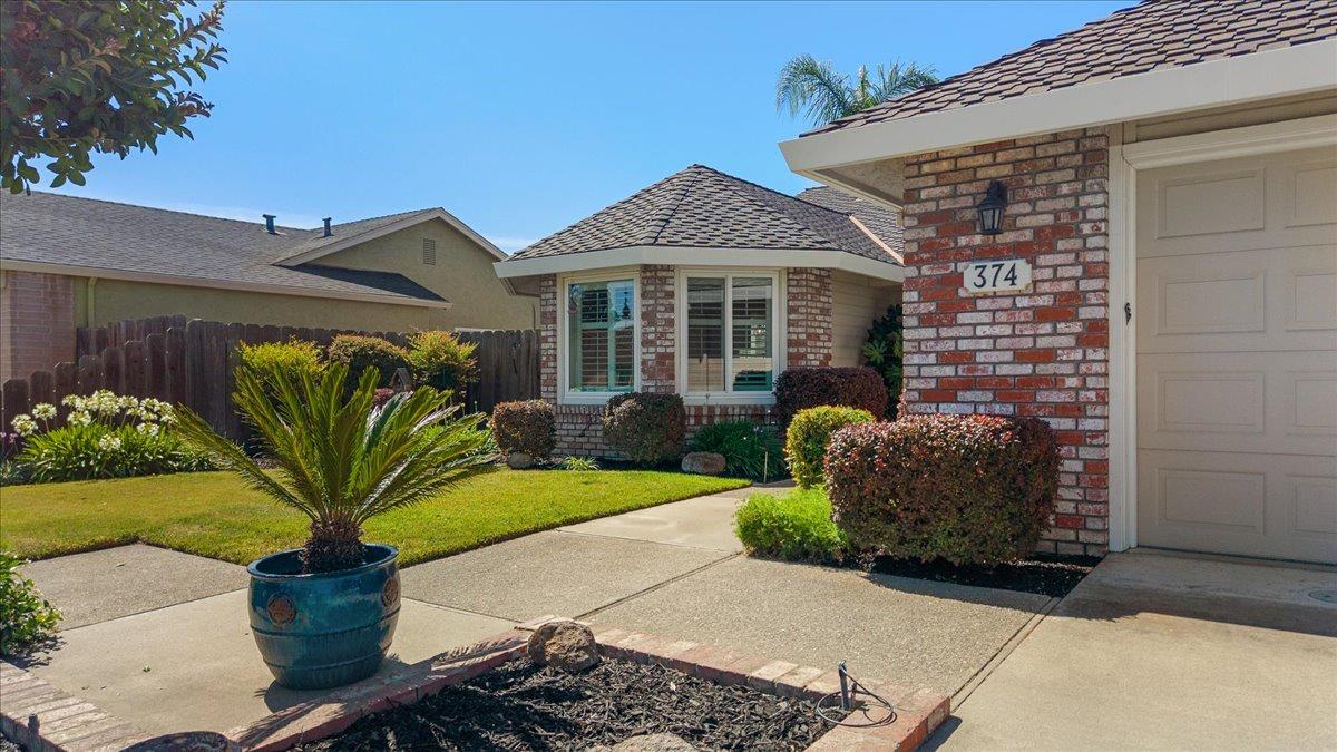 374 April Way, Manteca, CA 95336