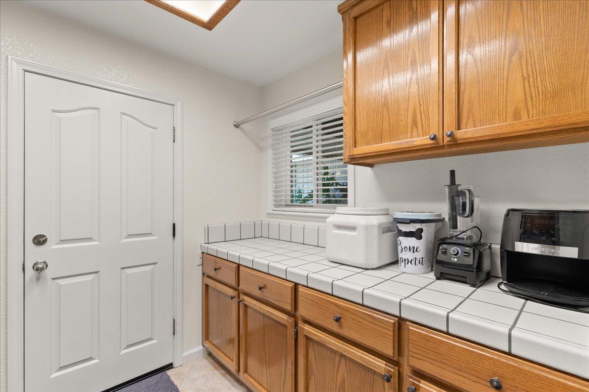 374 April Way, Manteca, CA 95336