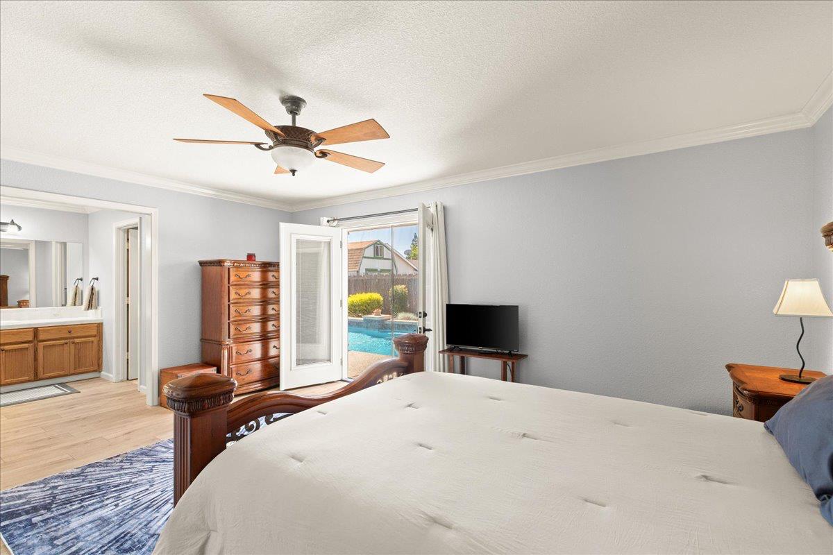 374 April Way, Manteca, CA 95336