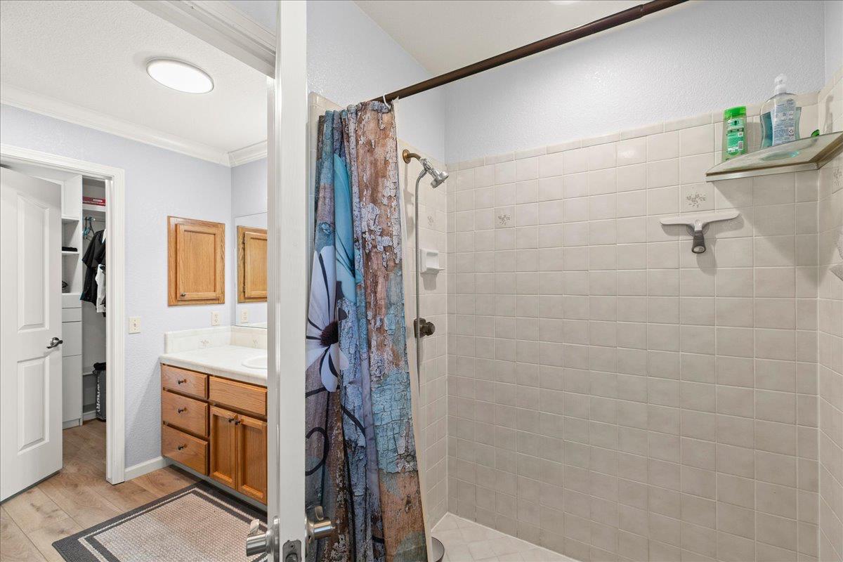 374 April Way, Manteca, CA 95336