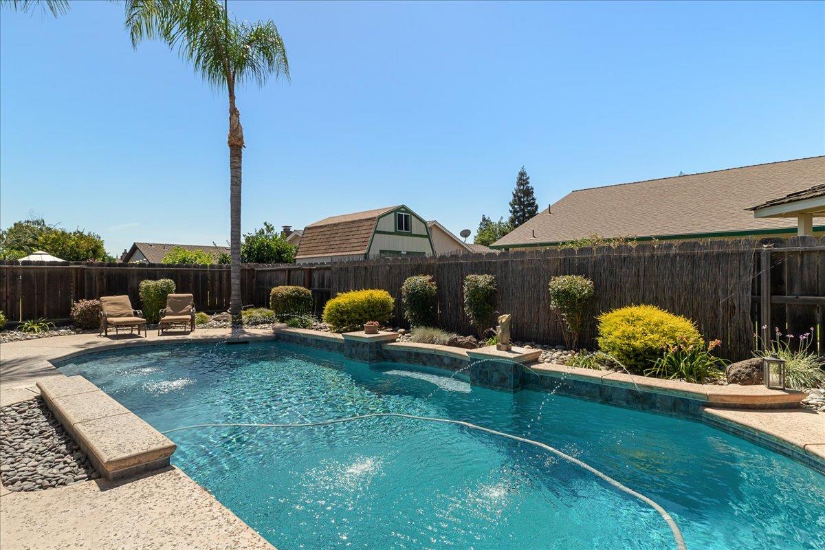 374 April Way, Manteca, CA 95336