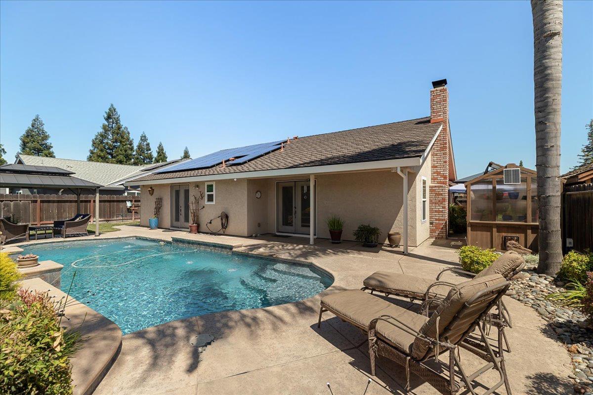 374 April Way, Manteca, CA 95336