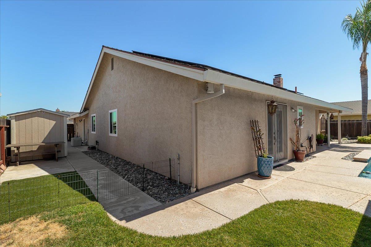 374 April Way, Manteca, CA 95336