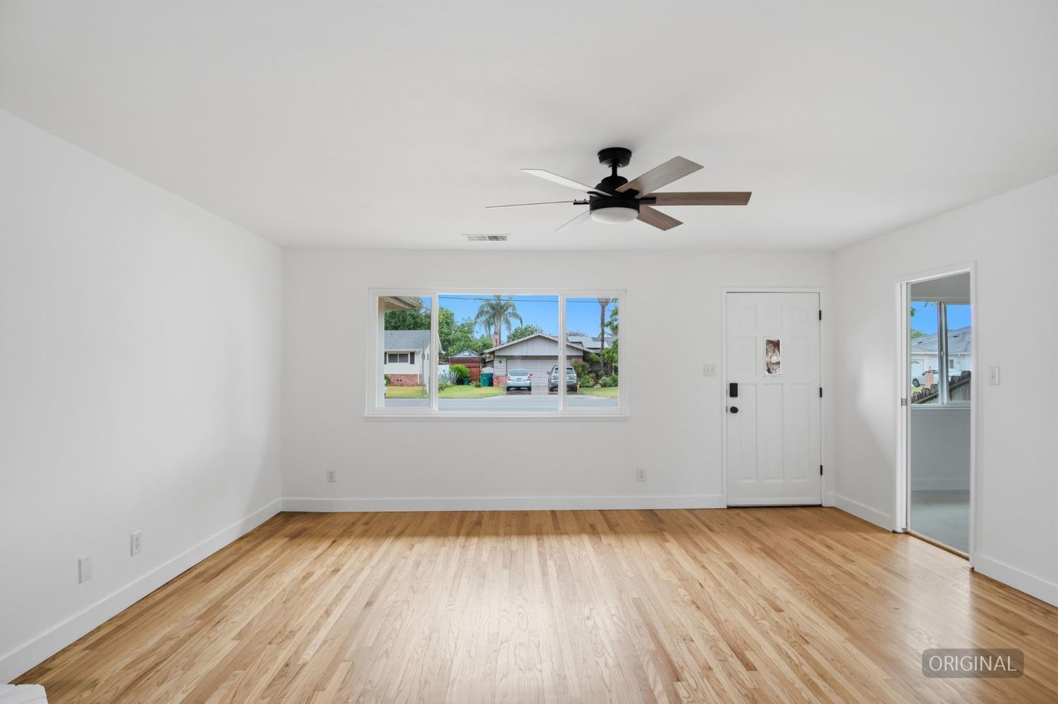 1042 Grove Ave, Gustine, CA 95322