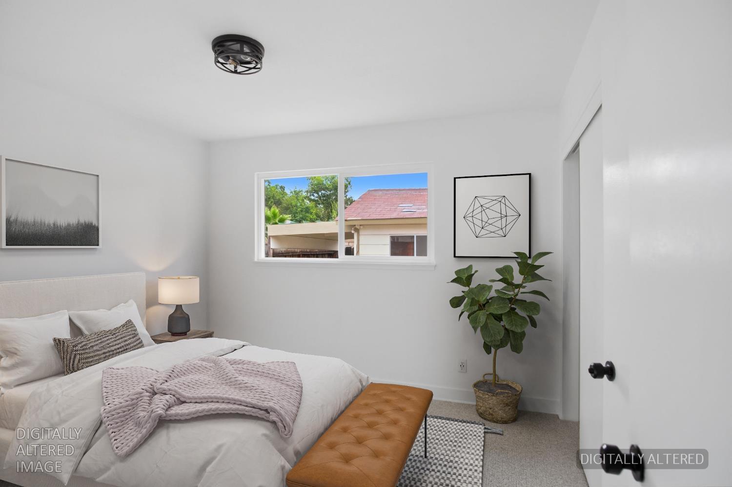 1042 Grove Ave, Gustine, CA 95322